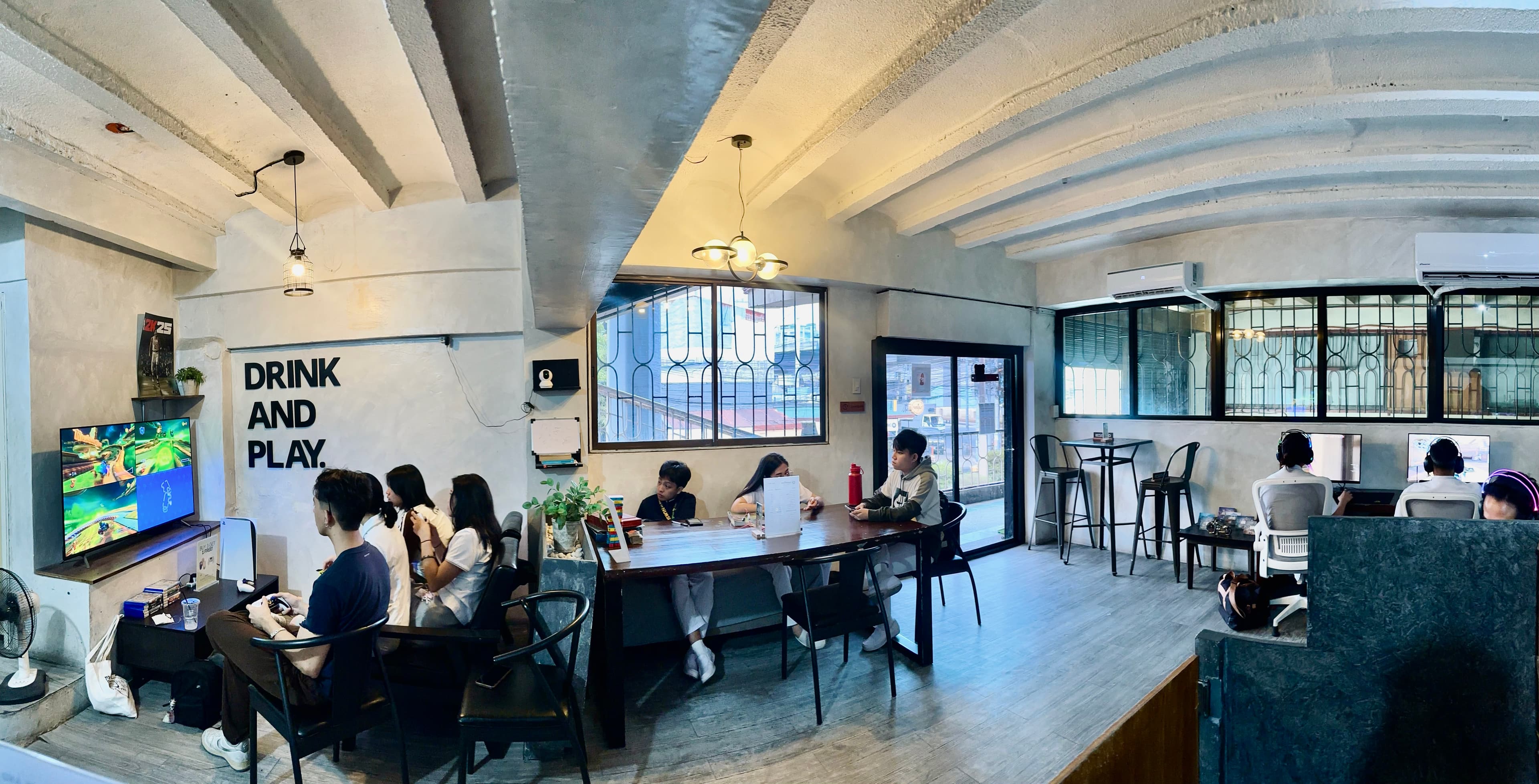 Comffee Internet Cafe Lagro